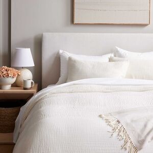 NWOT QUINCE KING/CAL KING Organic Airy Gauze Duvet Cover in White